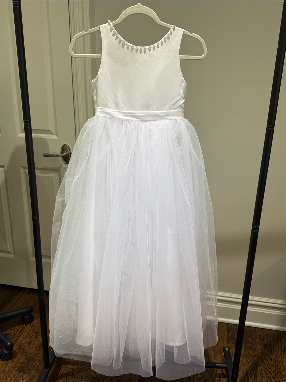 NWT Girl Size 9 White Beaded Tulle Confirmation or Flower Girl Dress Satin Bow